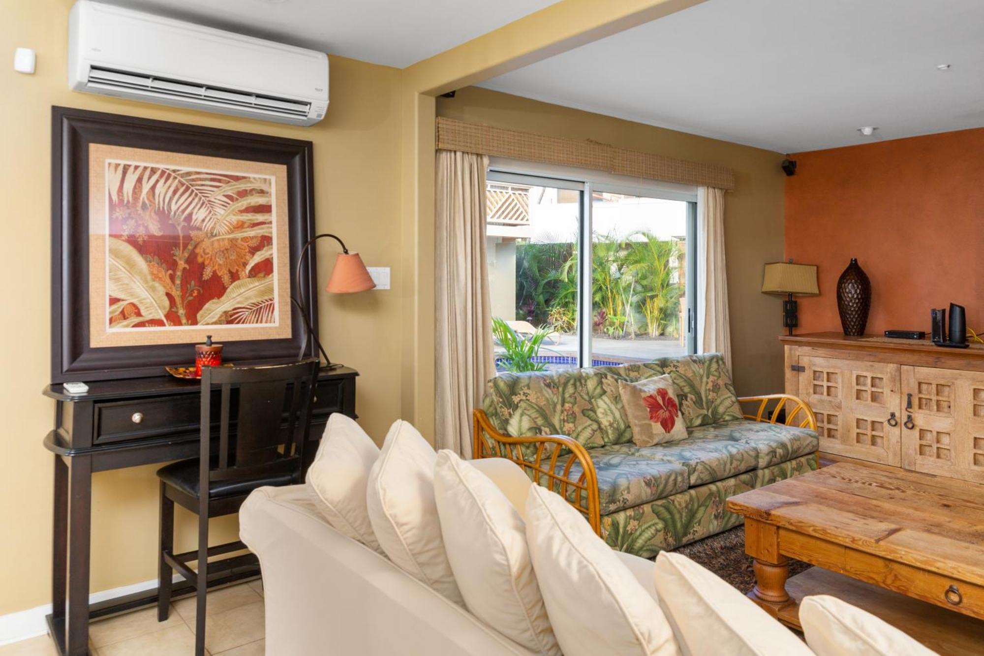 Plumeria Suite, 2-Bedrooms, Sleeps 6, Pool & Bbq, Pre-Renovation Summer Sale Kihei Buitenkant foto