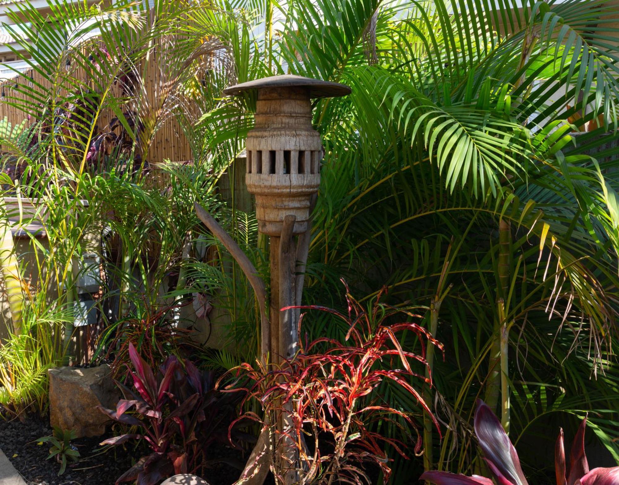 Plumeria Suite, 2-Bedrooms, Sleeps 6, Pool & Bbq, Pre-Renovation Summer Sale Kihei Buitenkant foto