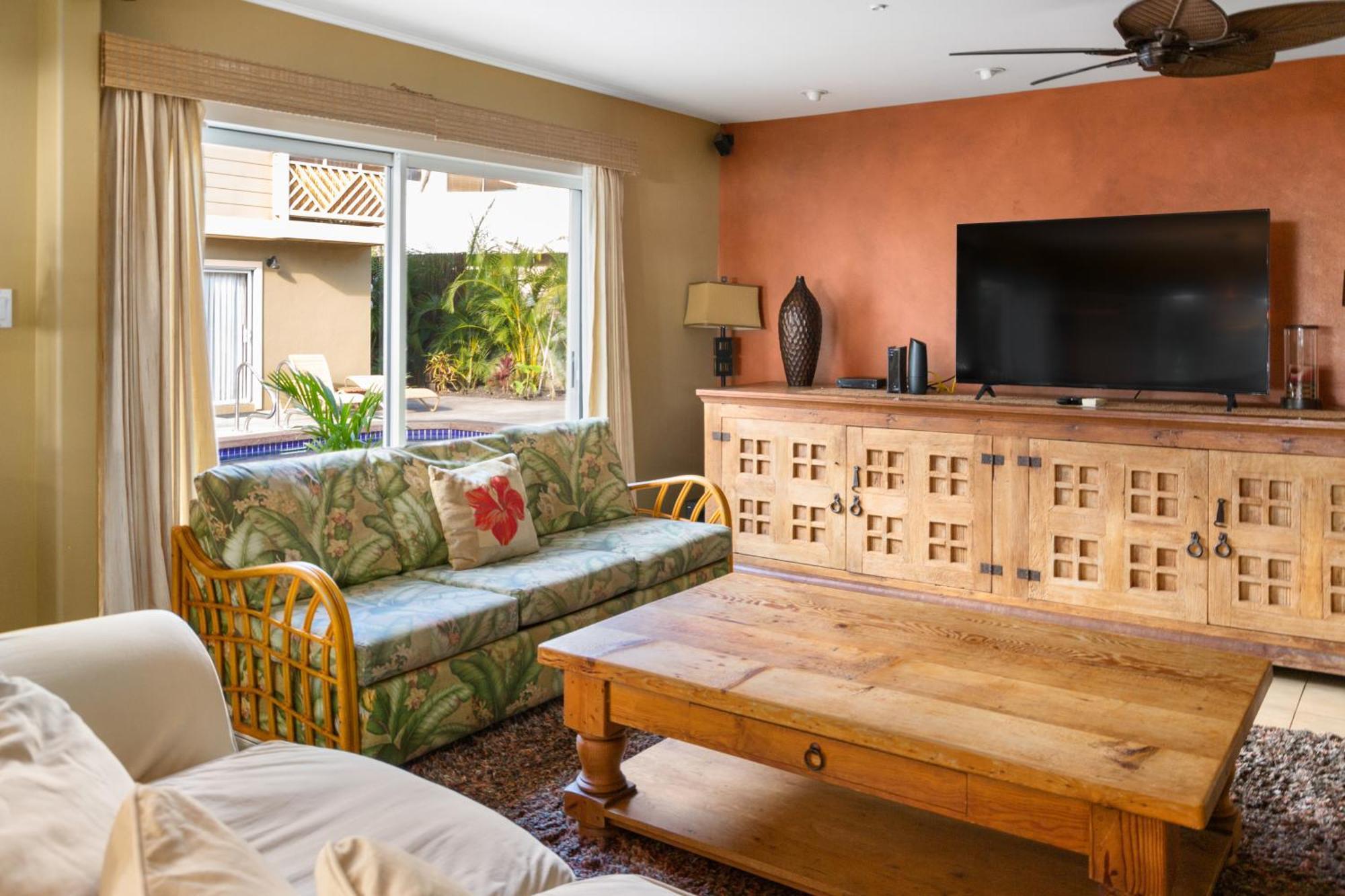 Plumeria Suite, 2-Bedrooms, Sleeps 6, Pool & Bbq, Pre-Renovation Summer Sale Kihei Buitenkant foto